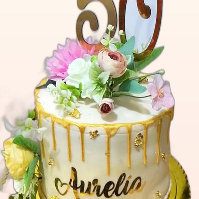 Torta de cumpleaños hecha por JHOMI
