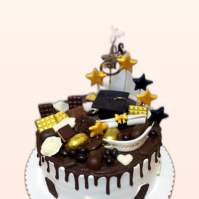 Torta de cumpleaños hecha por JHOMI