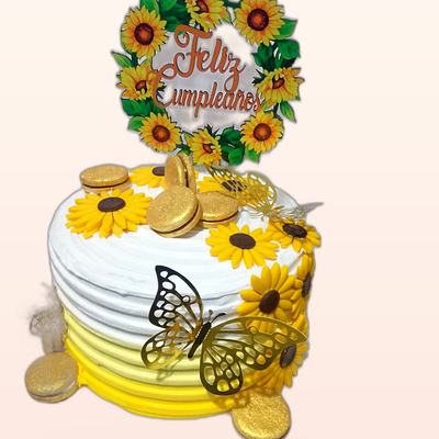 Torta de cumpleaños hecha por JHOMI