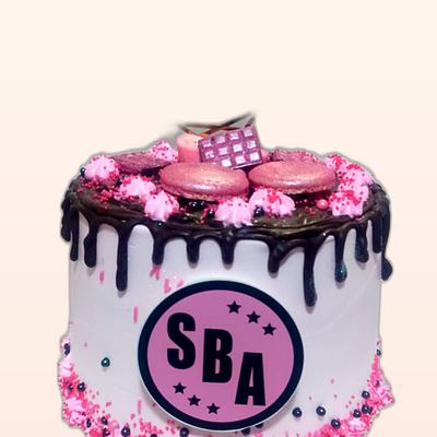 Torta de cumpleaños hecha por JHOMI