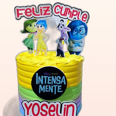 Torta temática de personajes hecha por JHOMI