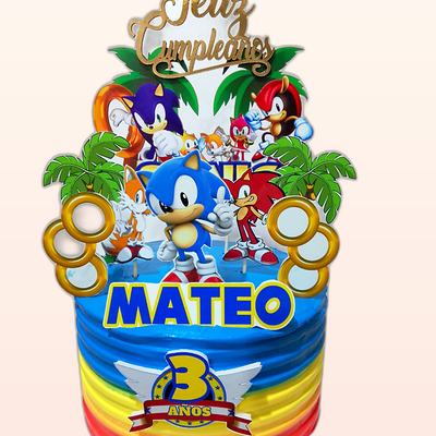 Torta temática de personajes hecha por JHOMI