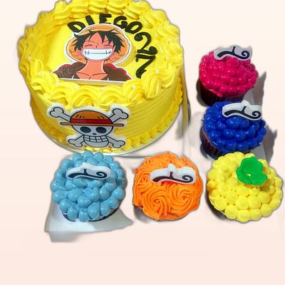 Torta temática de personajes hecha por JHOMI