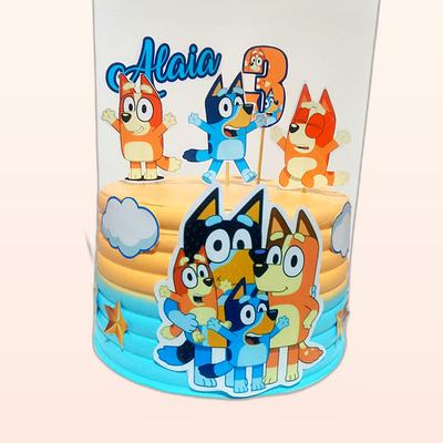 Torta temática de personajes hecha por JHOMI