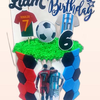 Torta con tema de fútbol hecha por JHOMI