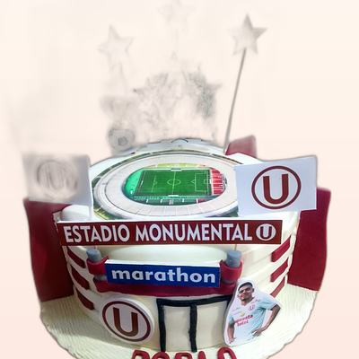 Torta con tema de fútbol hecha por JHOMI