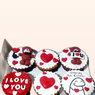 Bocaditos y cupcakes hecha por JHOMI